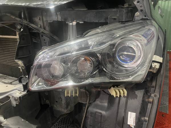 Độ đèn GTR tăng sáng cho ô tô